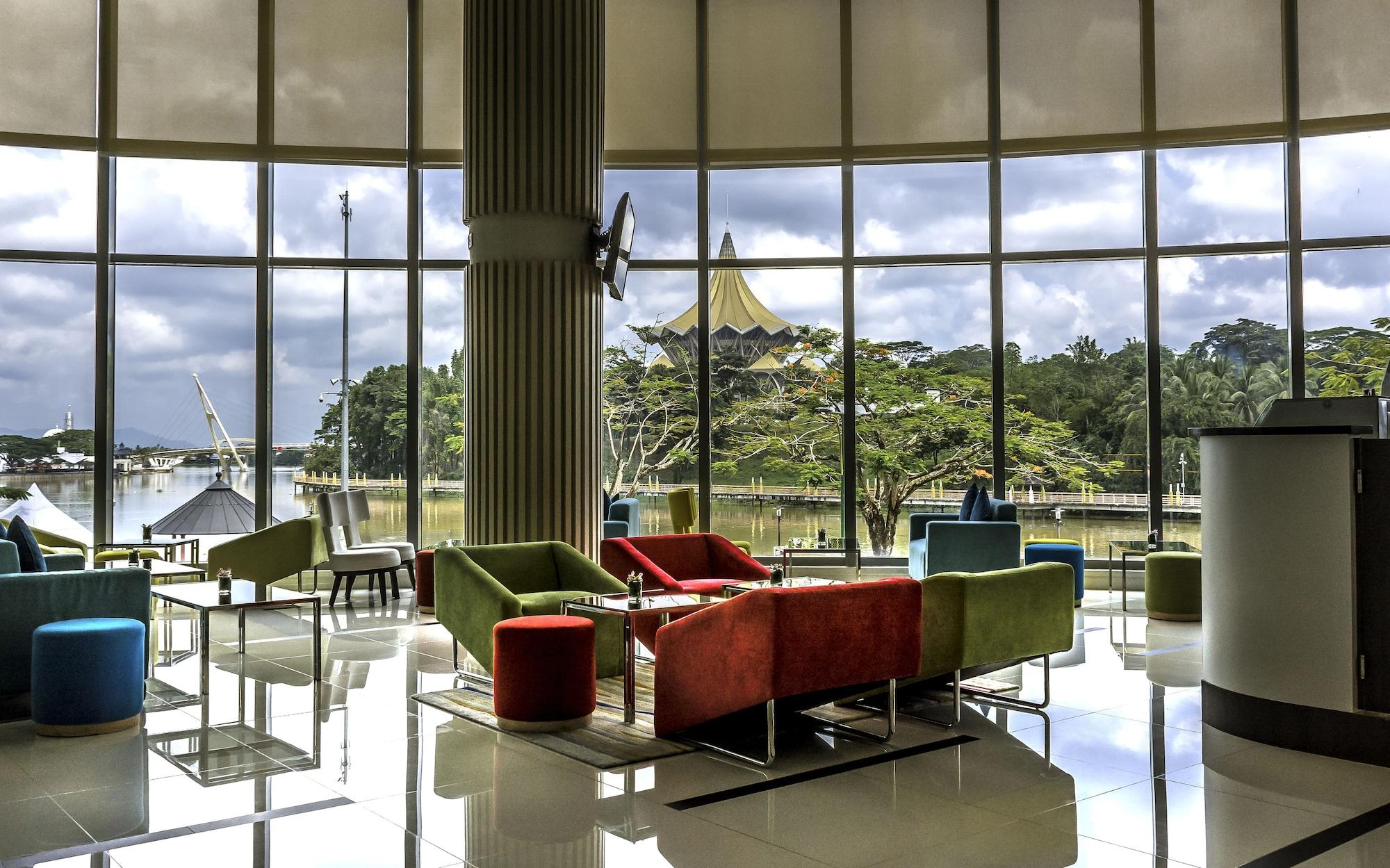 Astana Wing - Riverside Majestic Hotel Kuching Eksteriør bilde