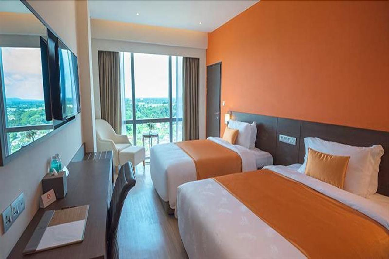 Astana Wing - Riverside Majestic Hotel Kuching Eksteriør bilde