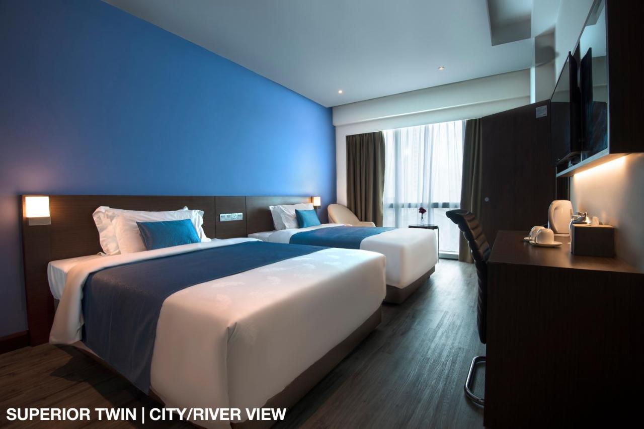 Astana Wing - Riverside Majestic Hotel Kuching Eksteriør bilde